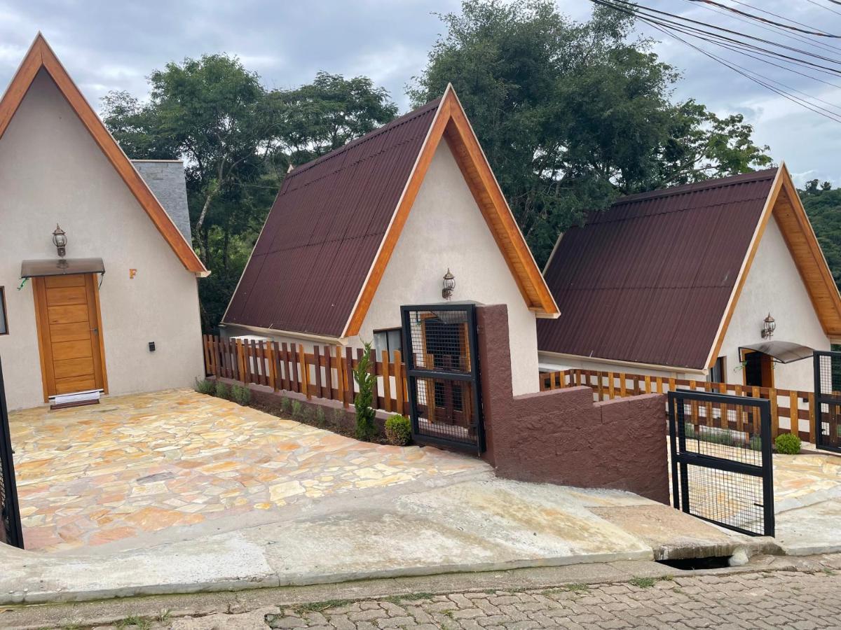 Villa Italia Chale Santo Antônio do Pinhal Eksteriør billede