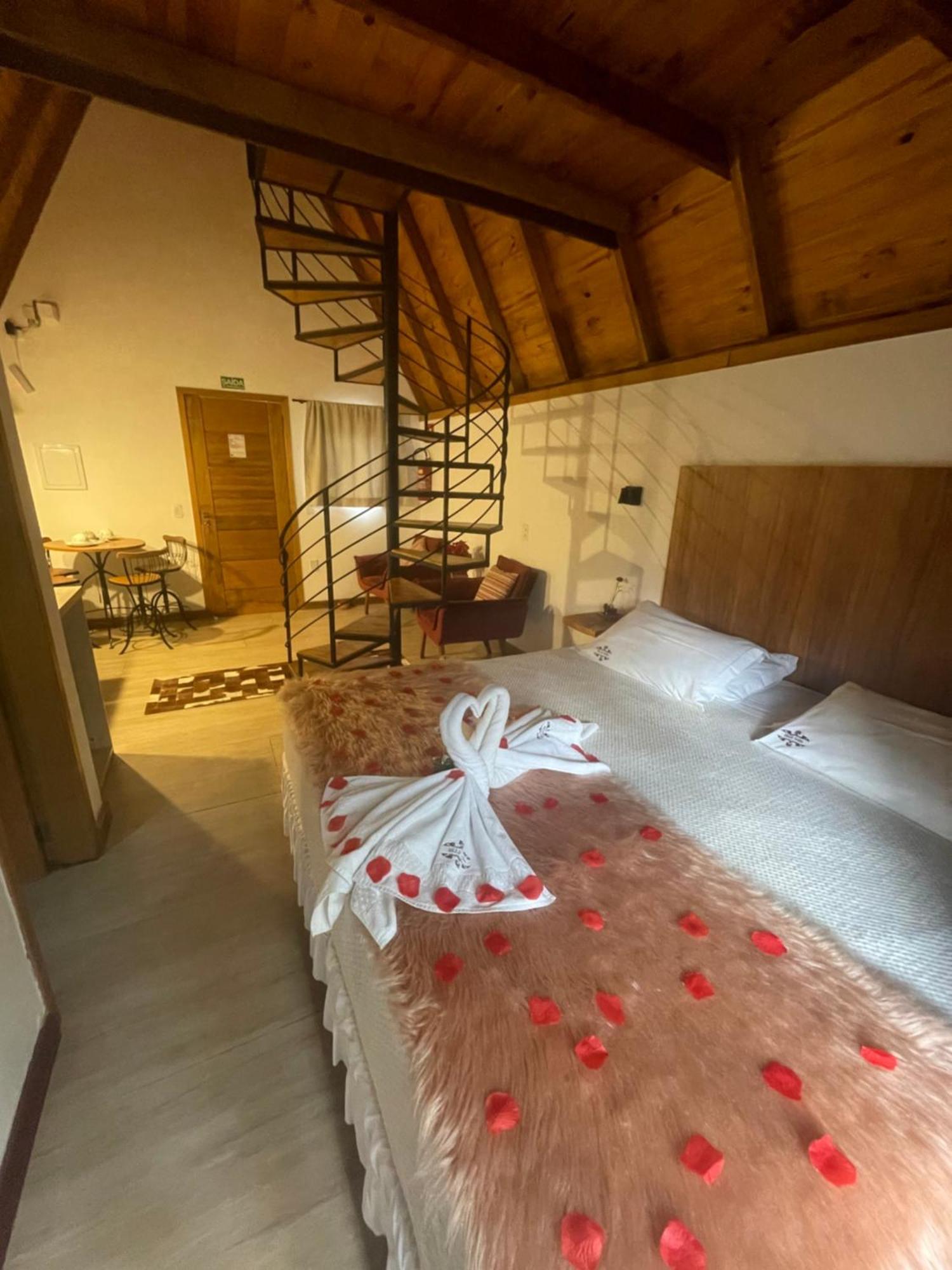 Villa Italia Chale Santo Antônio do Pinhal Eksteriør billede